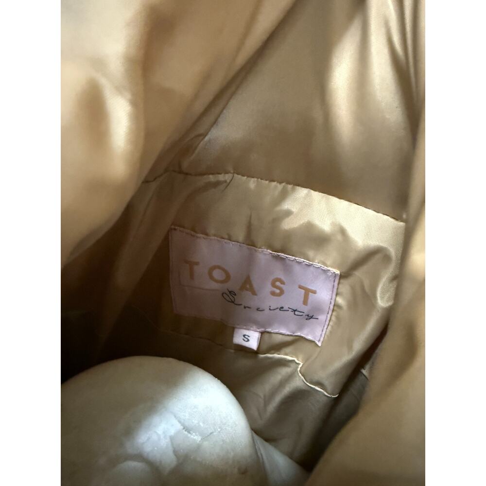Toast Society Long Puffer Coat Jacket Womens S Oversized Beige Full Zip Snap - Picture 8 of 8